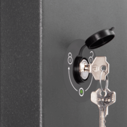 Side release with personal key R/L